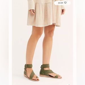 NIB Free People Vale Boot Sandal Khaki Green